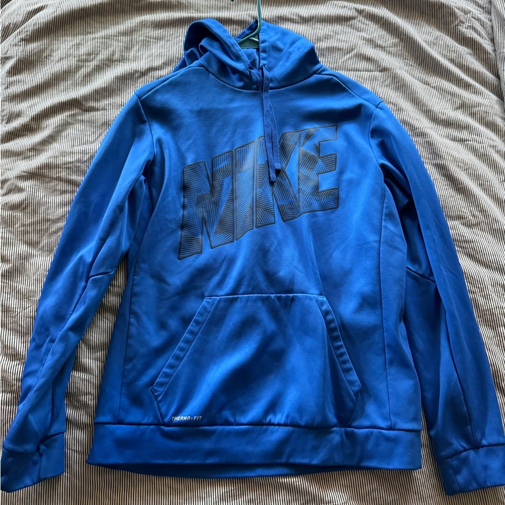 Nike Therma fit L Hoodir